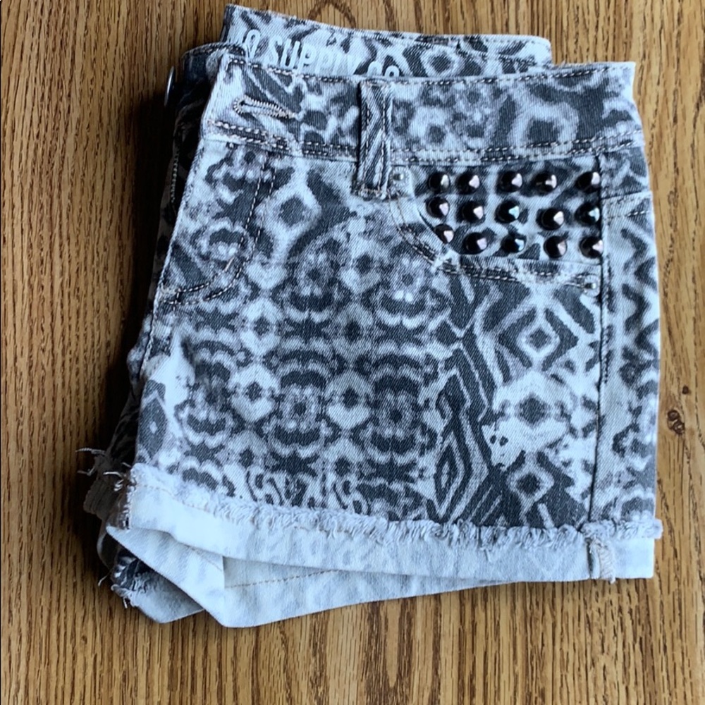 Size 3 printed jean shorts